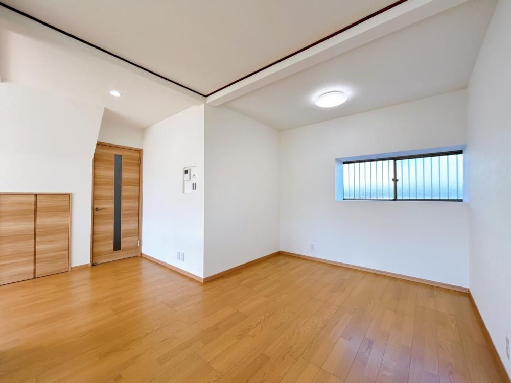 Renovated 5LDK Corner Lot House in Taishi, Hyogo | 1449万 Yen - Thumbnail 4