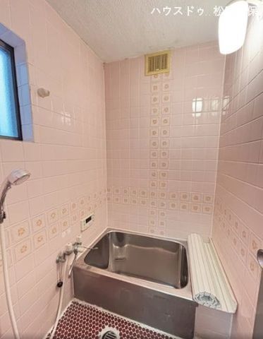 4LDK Wooden House for Sale in Matsubara, Osaka - 1180万 Yen - Thumbnail 3