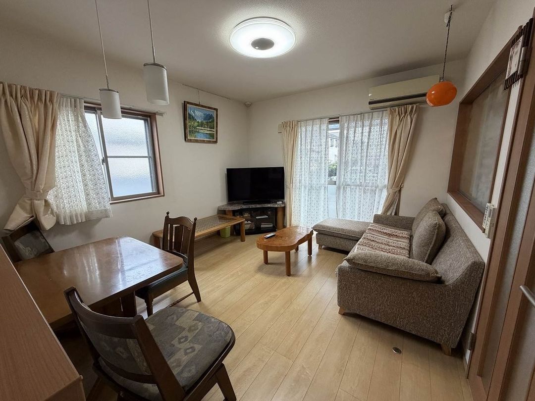 3LDK House Near Hatada Station in Oji Town, Nara - Thumbnail 2