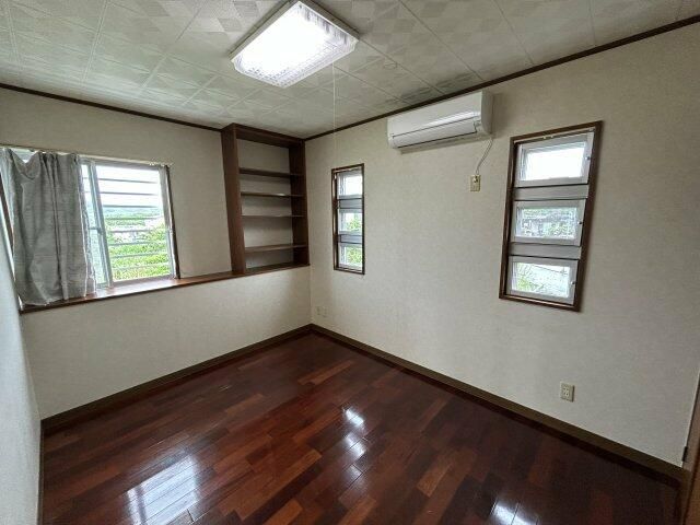 4SLDK Rental House in Yonabaru-cho, Okinawa - 136.74 sqm - Thumbnail 4