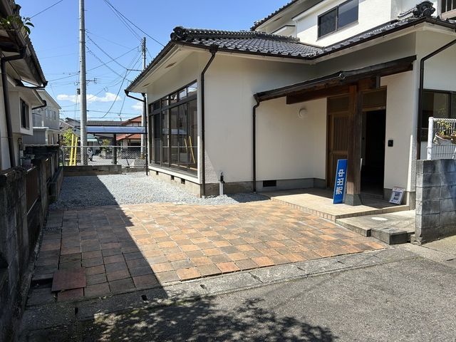 Renovated 4LDK House in Hita, Oita Near Mitaoka Station - Thumbnail 3