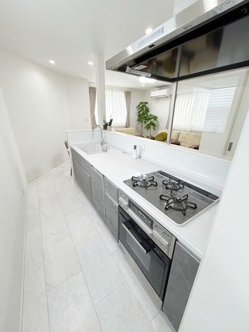 Modern 3-Story House near Kounan-yamate Station, Kobe - Thumbnail 3