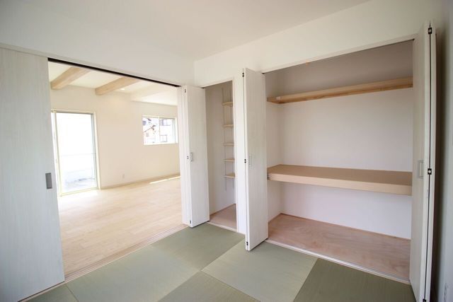 4LDK Newly Built House for Sale in Sakurai, Nara - Thumbnail 2