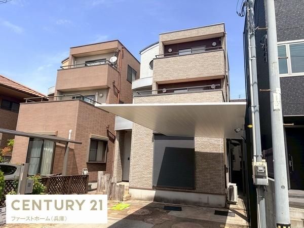 3LDK House for Sale in Himeji, Hyogo - 113 sqm - Thumbnail 3