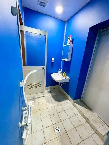 1LDK Commercial Building for Sale in Nakagusuku Village, Okinawa - Thumbnail 3