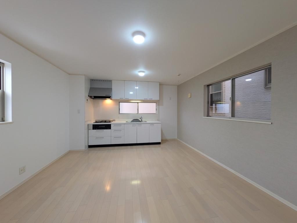 4LDK Detached House for Sale near Dekijima Station, Osaka - Thumbnail 3