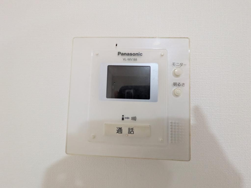 4LDK Detached House for Sale near Dekijima Station, Osaka - Thumbnail 2