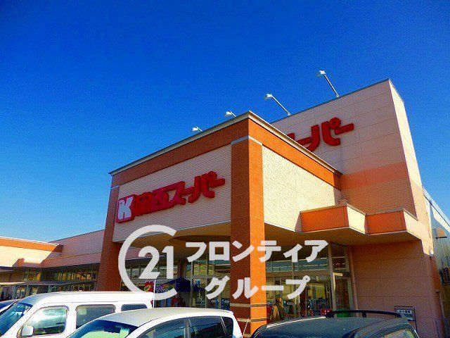 4LDK Detached House for Sale in Sakai, Osaka - Spacious Family Home - Thumbnail 3