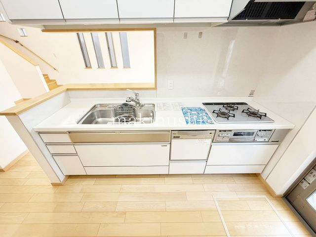 Modern 4LDK House for Sale in Sakai, Osaka - Near Izumigaoka Station - Thumbnail 4