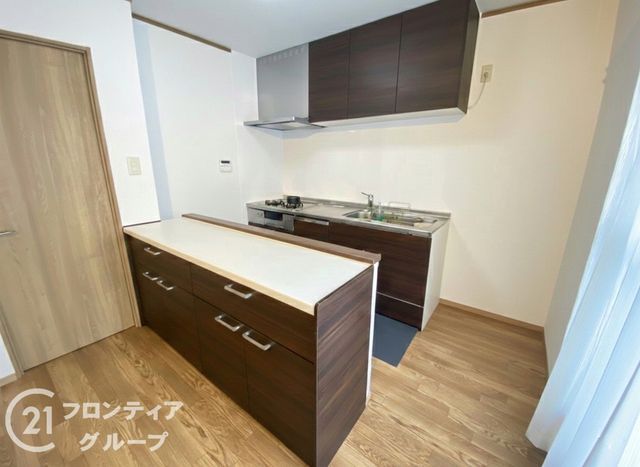 4SLDK Detached House for Sale in Higashiosaka, Osaka - Thumbnail 3