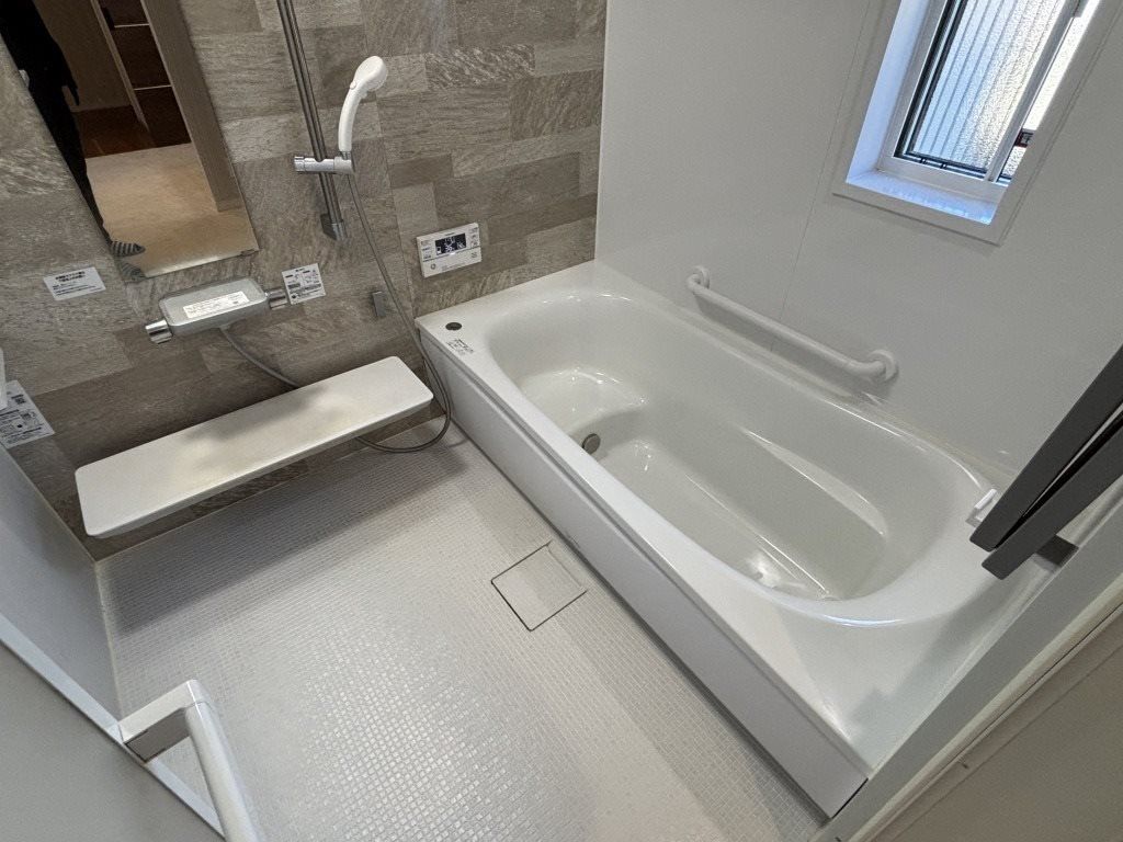 5SLDK 133sqm Detached House for Sale in Ikoma, Nara - Thumbnail 4