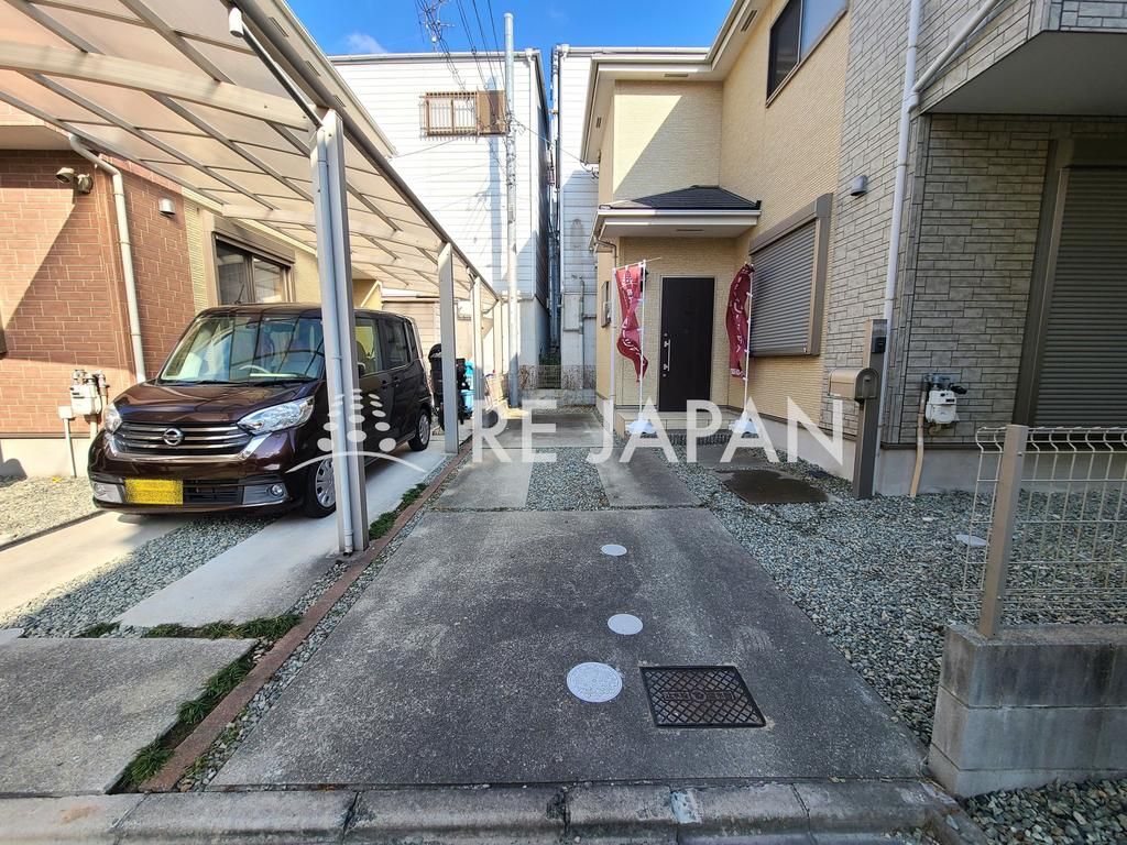 Renovated 4LDK House with Garden near JR Nagase Station, Higashiosaka - Thumbnail 2