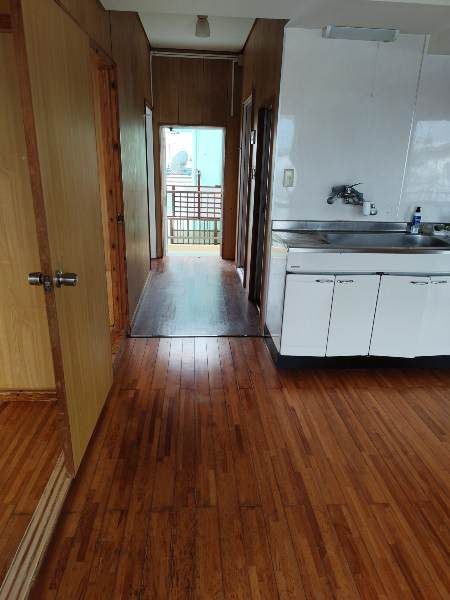 7LDK Two-Generation House for Sale in Itoman, Okinawa - Thumbnail 3