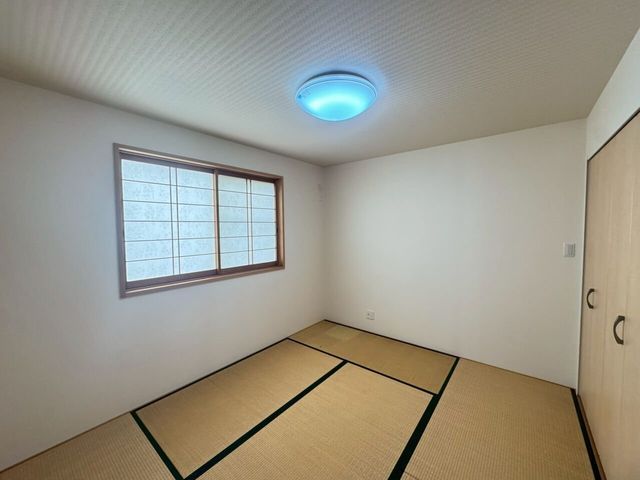 4LDK Detached House for Sale near Oowada Station, Kadoma - Thumbnail 4