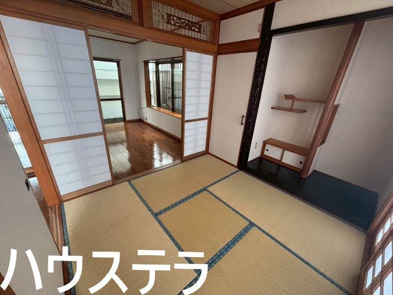 3LDK House for Sale in Okinawa City, Okinawa - Thumbnail 3