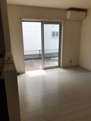 4LDK Detached House for Sale in Wakayama City - 85.29 sqm - Thumbnail 2