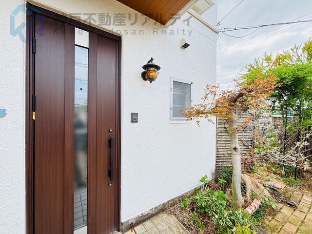 4LDK Corner Lot House for Sale in Shin-Kamichi, Kobe - Thumbnail 4