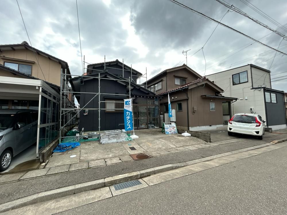Renovated 2LDK House in Nonoichi, Ishikawa | 1899万 Yen - Thumbnail 3