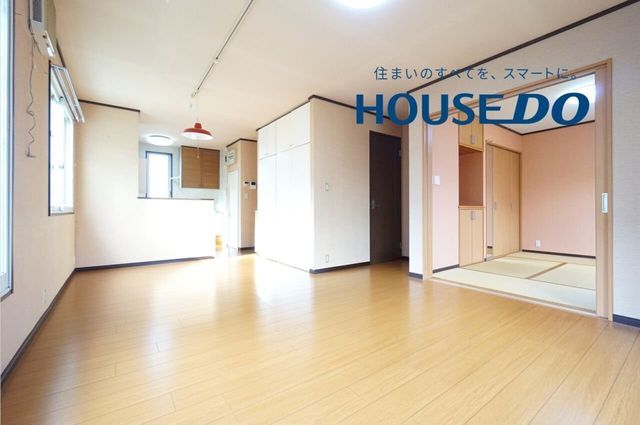 5LDK Family Home for Sale in Fukui City, Fukui Prefecture - Image 1