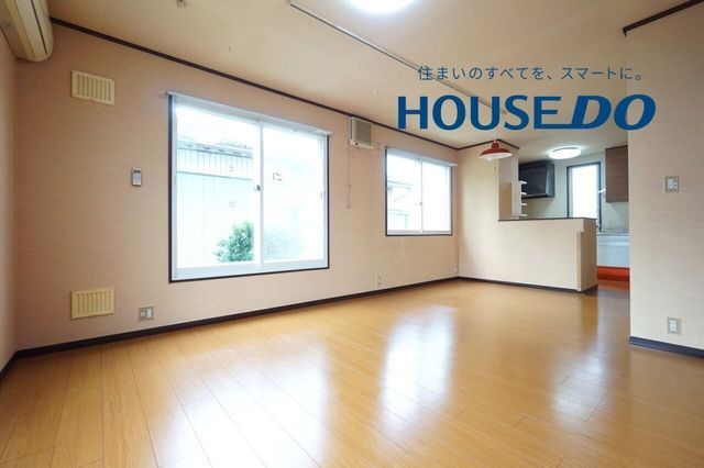 5LDK Family Home for Sale in Fukui City, Fukui Prefecture - Thumbnail 2