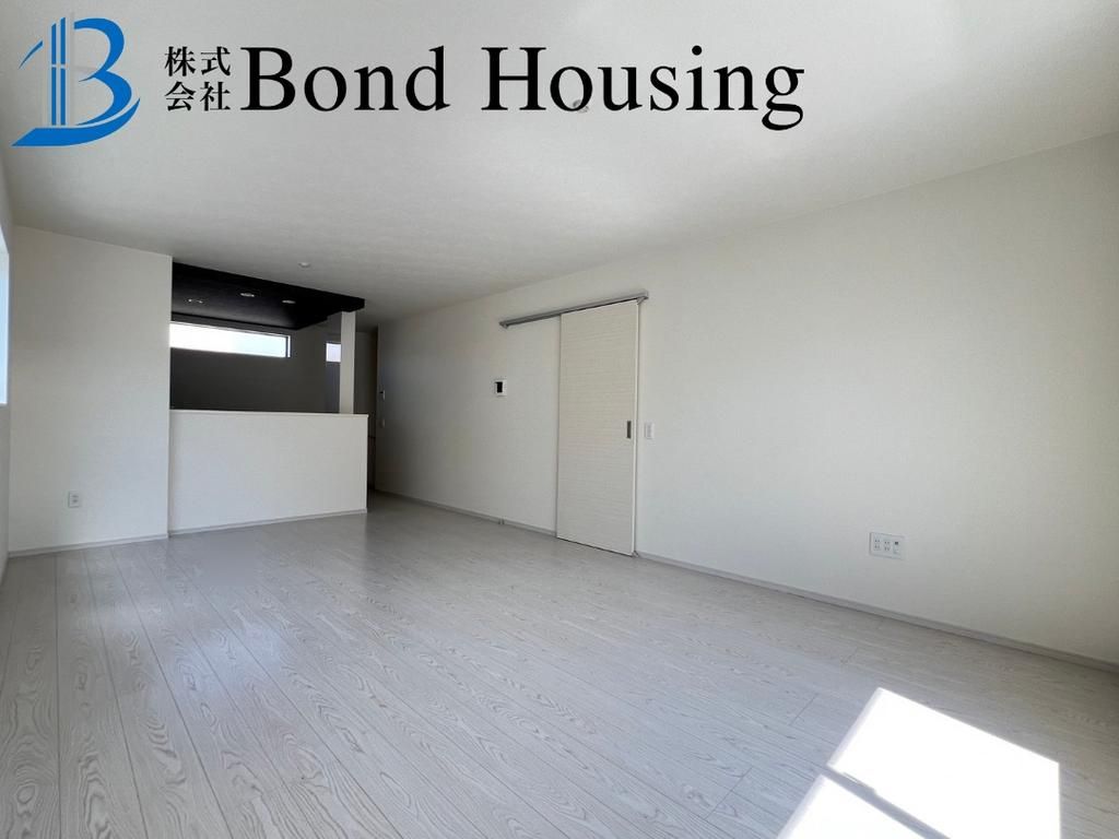 Newly Built 4LDK House with Garage in Akashi, Hyogo - Thumbnail 3