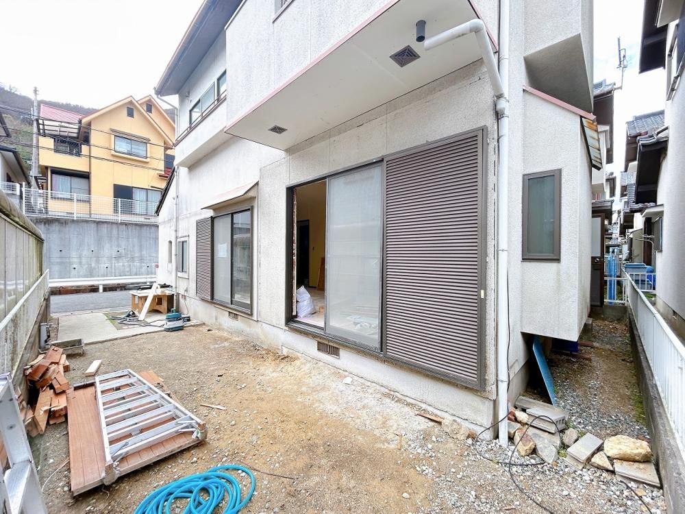 Renovated 3LDK House in Himeji with 2-Year Warranty - Thumbnail 2