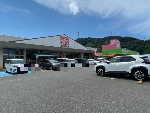 7DK RC House for Sale in Wakayama City with Parking - Thumbnail 3