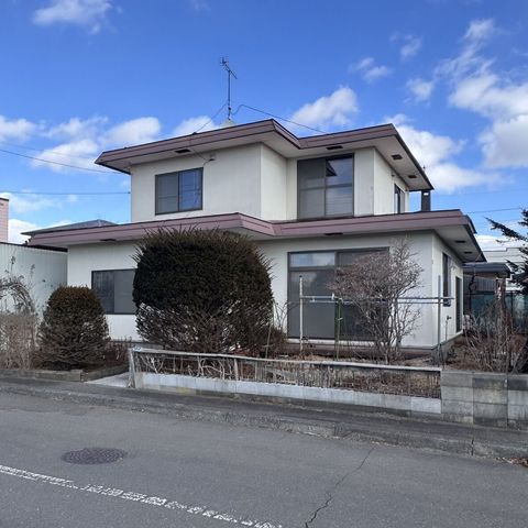 5LDK Detached House for Sale in Tomakomai, Hokkaido - Thumbnail 2