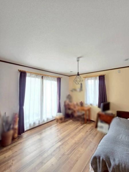 5LDK Detached House in Kobe's Kita Ward | Full Renovation | 263sqm Land - Thumbnail 3