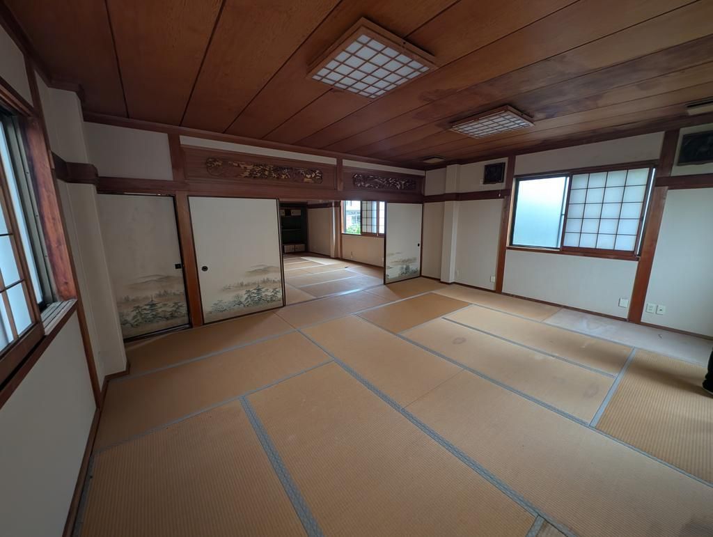 7SLDK Steel-Framed House for Sale in Kobe Nishi Ward - Thumbnail 2