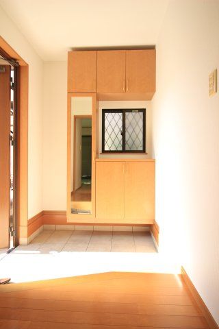 Used House for Sale in Kakogawa, Hyogo - 4LDK, 20.8M JPY - Thumbnail 2