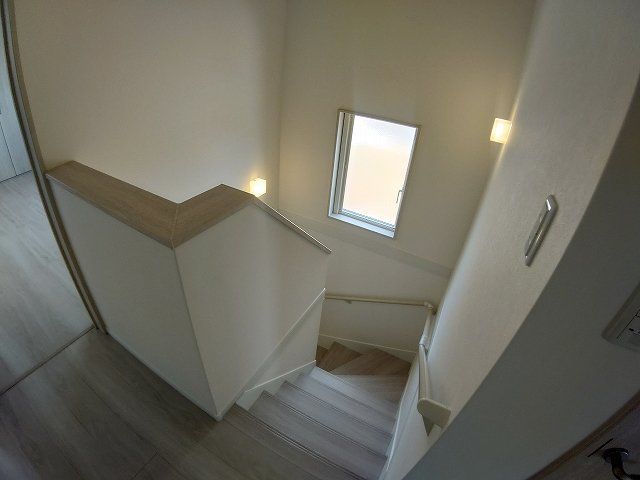 Modern 4LDK House in Himeji with Long-Term Superior Housing Certification - Thumbnail 2