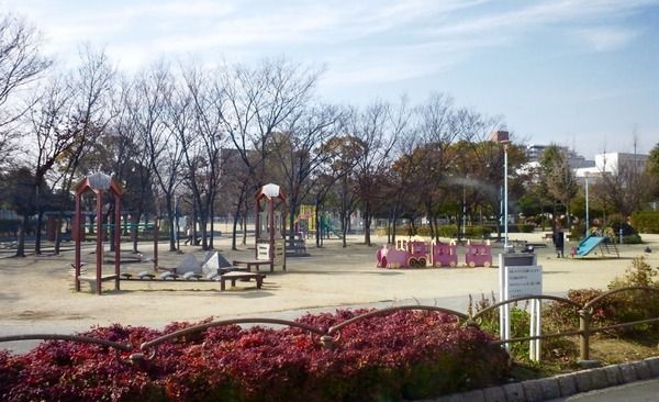 Shop-Attached 4DK House for Sale in Osaka's Ikuno Ward - Thumbnail 4