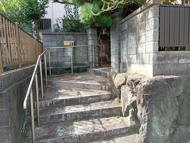 5LDK House for Sale in Yokkaichi, Mie - 105.98sqm - Thumbnail 2