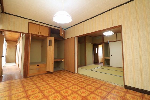 99.33m² 4DK House for Sale in Higashimochida, Aira City - Thumbnail 2