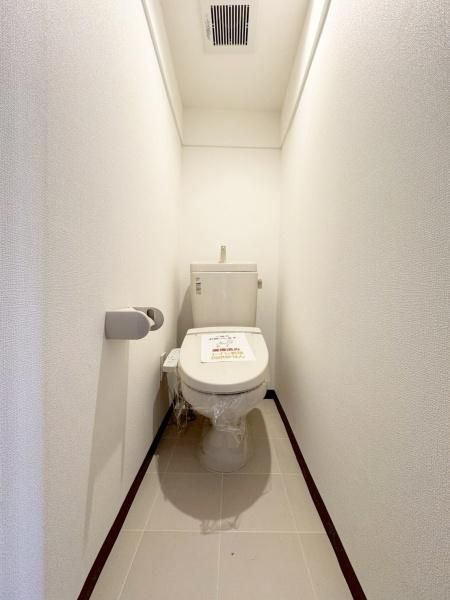 Renovated 2LDK Terrace House Near Sumiyoshi-Higashi Station, Osaka - Thumbnail 4