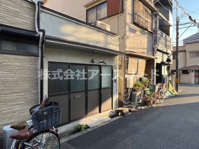 1R House for Sale in Higashiyodogawa-ku, Osaka – 32.03 sqm - Thumbnail 3