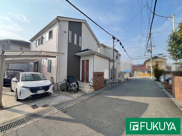 Modern 4SLDK House with Carport in Himeji, Hyogo - Thumbnail 4