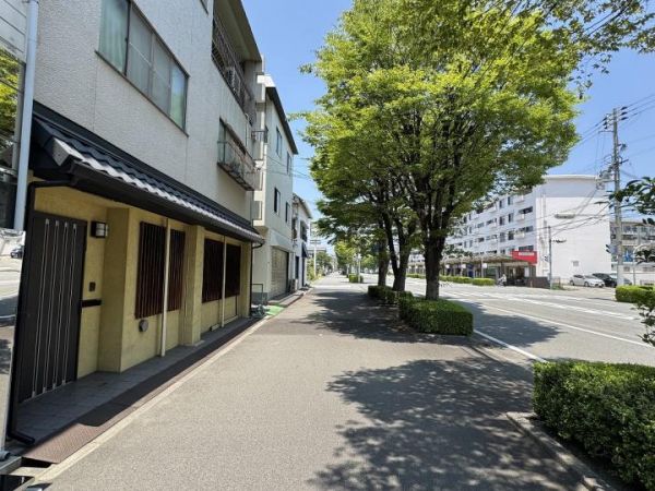 6LDK Terrace House for Sale Near Kuse Station, Amagasaki - Thumbnail 2