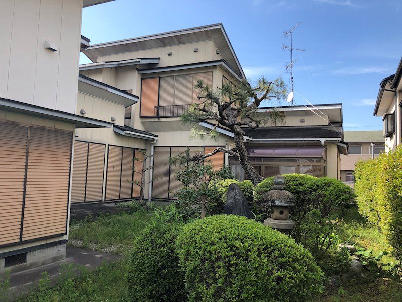 4LDK House on 601 sqm Land in Tsu, Mie | 12500000 Yen - Thumbnail 2