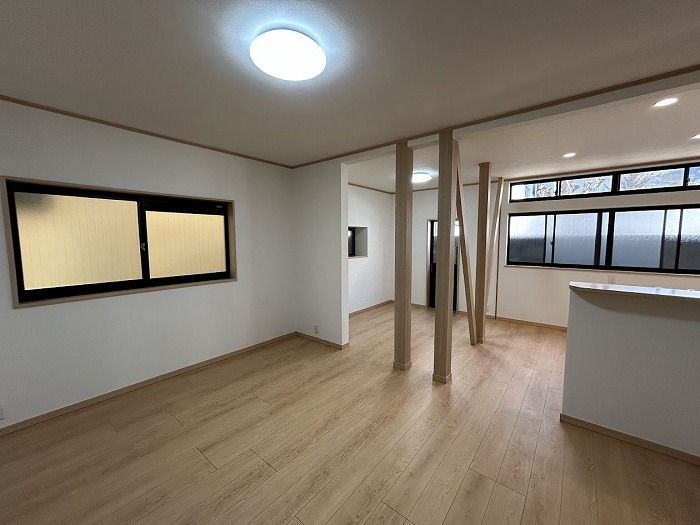 Renovated 3LDK House Near Minoose Station, Shimamoto, Osaka - Thumbnail 4