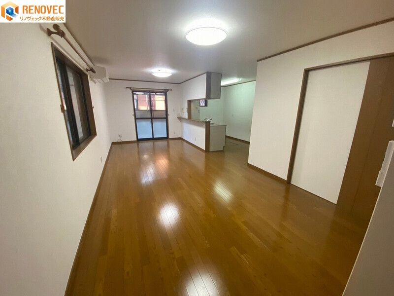 3LDK Detached House for Sale in Sakai, Osaka - Near Tsukuno Station - Thumbnail 4