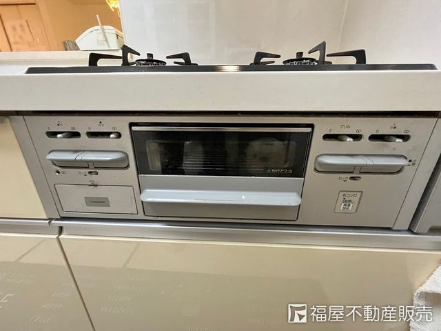 Modern 3LDK Detached House for Sale in Neyagawa, Osaka - Thumbnail 3