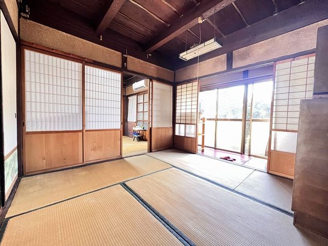 Spacious 8SDK House on 317 sqm Land in Himeji, Hyogo - Thumbnail 3