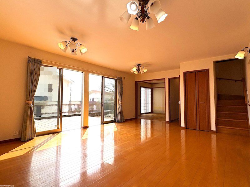 4LDK Detached House for Sale in Higashinada-ku, Kobe - Thumbnail 2