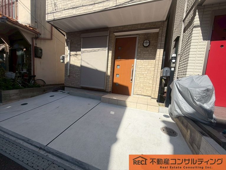 3LDK Detached House for Sale in Nada Ward, Kobe - Thumbnail 3