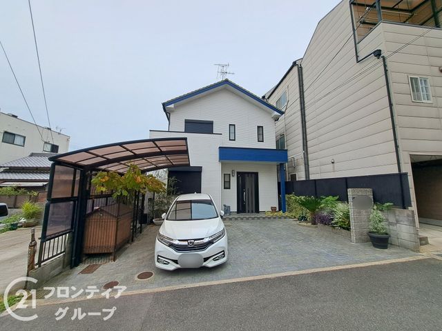 Modern 4SLDK House for Sale in Higashi-Osaka, Osaka - Thumbnail 4