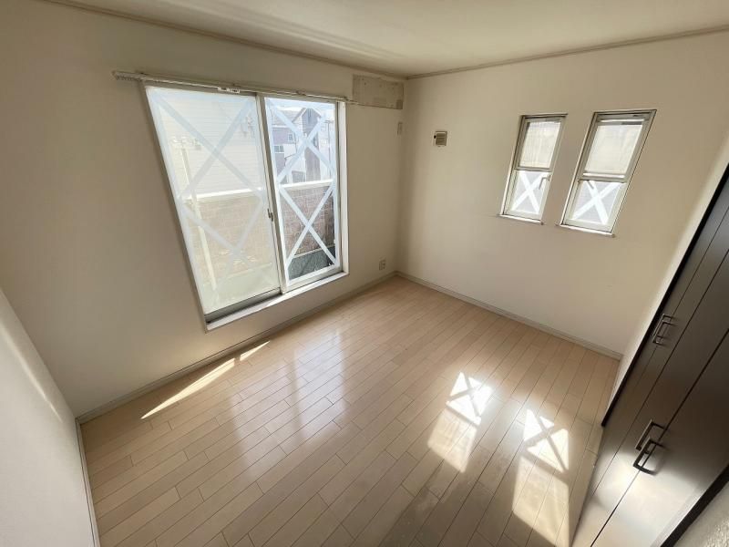 4LDK Detached House for Sale in Izumiotsu, Osaka - Thumbnail 3