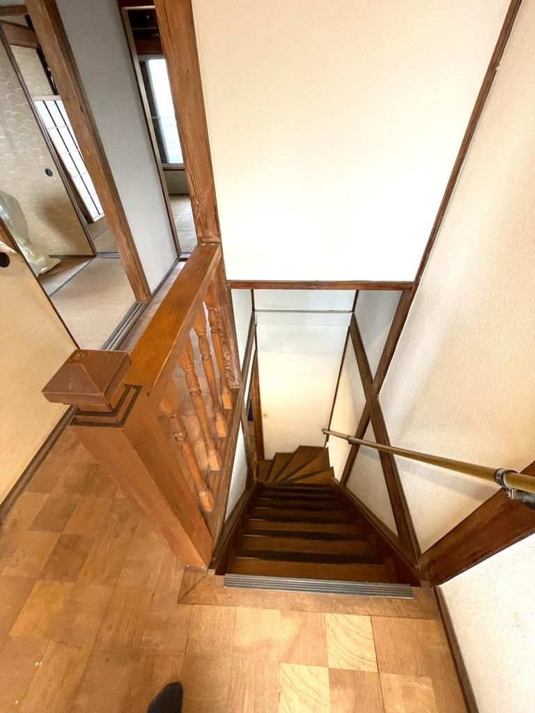 5DK Wooden House for Sale in Habikino City, Osaka - Thumbnail 4