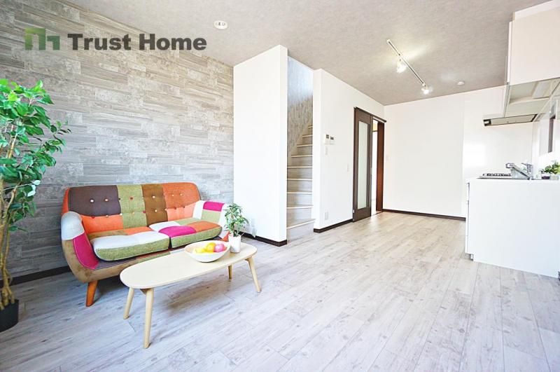 Renovated 3LDK House Near Kanzakigawa Station, Osaka - Thumbnail 3